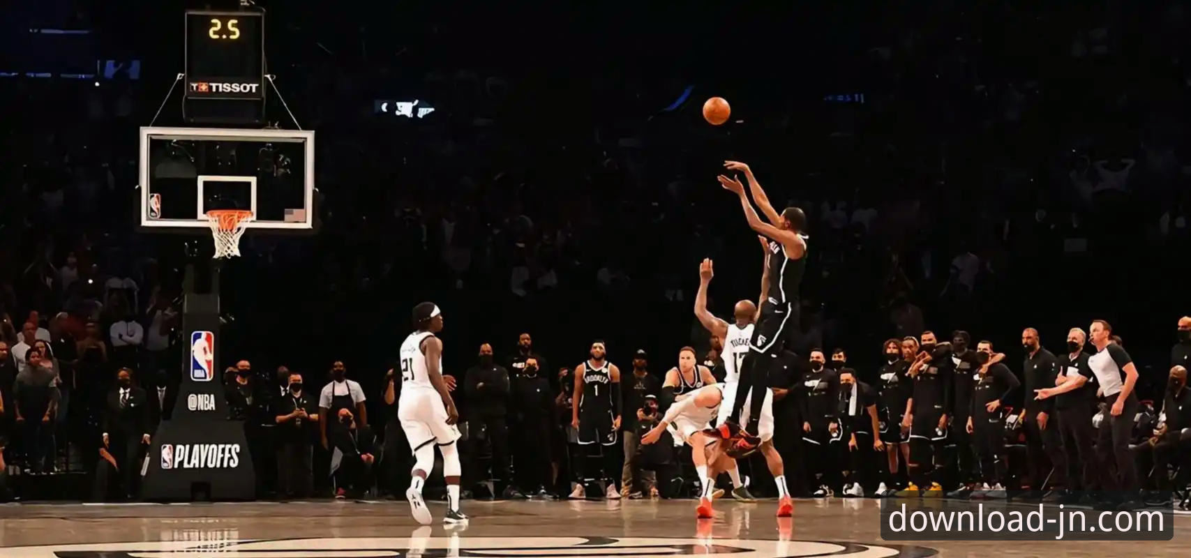 火箭主场大胜尼克斯获三连胜，江南体育平台赛事直播体验获用户好评